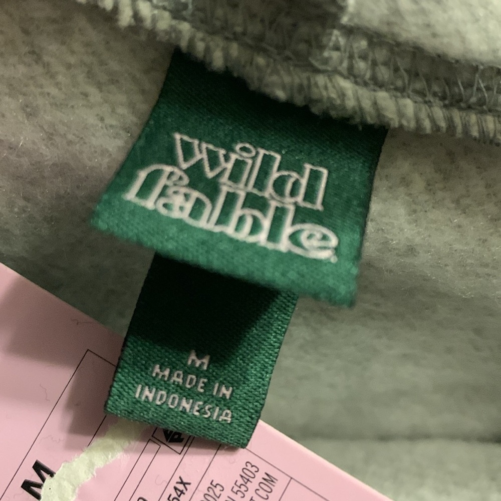 Wild Fable Women's Gray Cropped Sweatshirt Hoodie - Picture 9 of 12